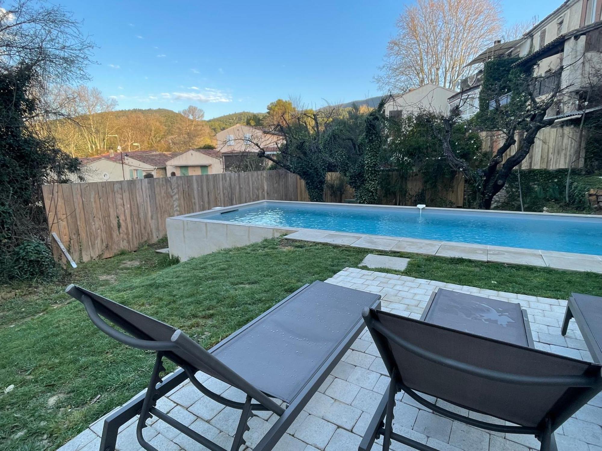Maison & Jardin Coeur Luberon Classe 4 Etoiles Peypin-d'Aigues Eksteriør bilde