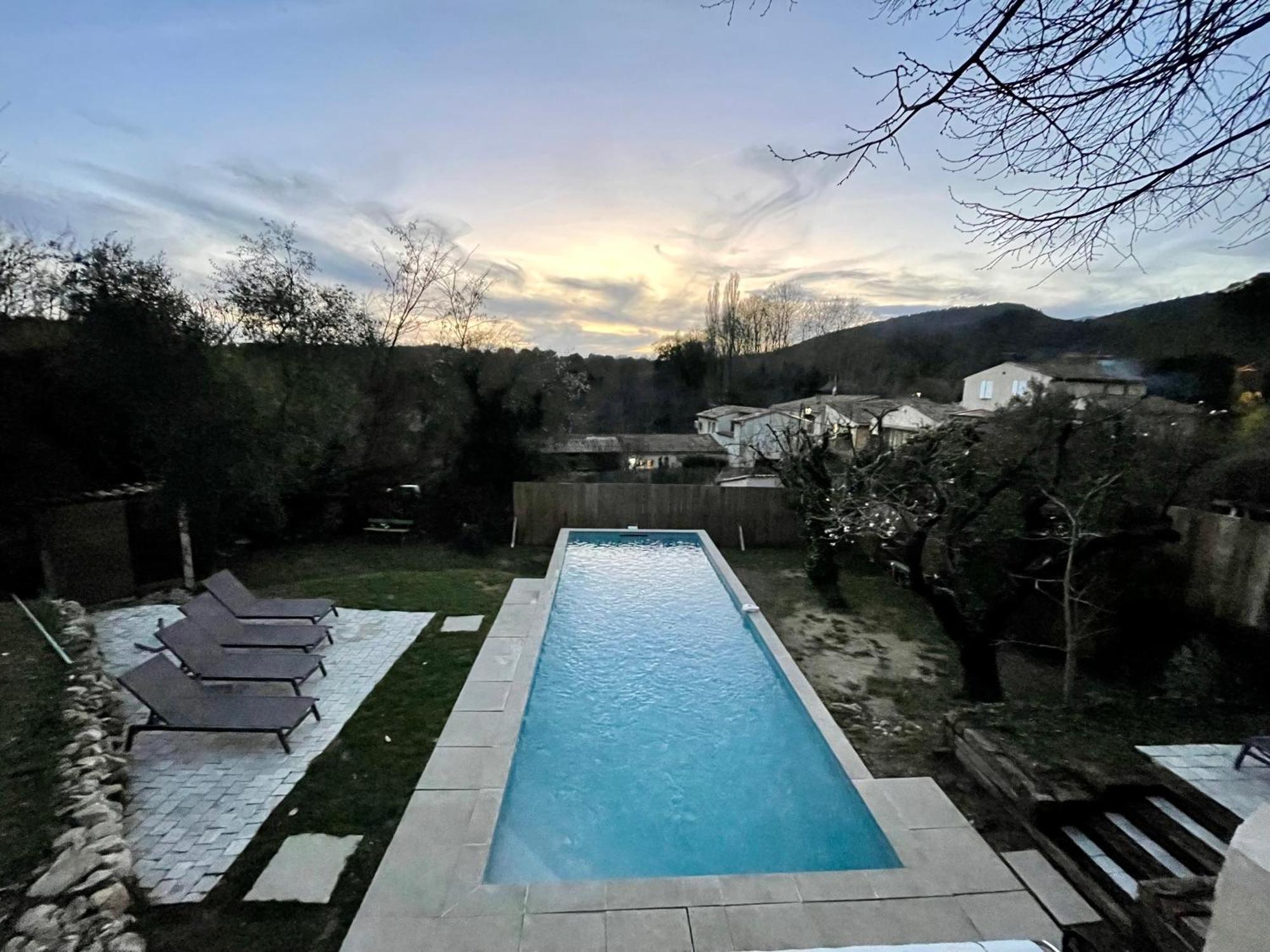 Maison & Jardin Coeur Luberon Classe 4 Etoiles Peypin-d'Aigues Eksteriør bilde